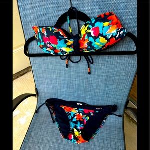 Hollister | Two piece bathing suit